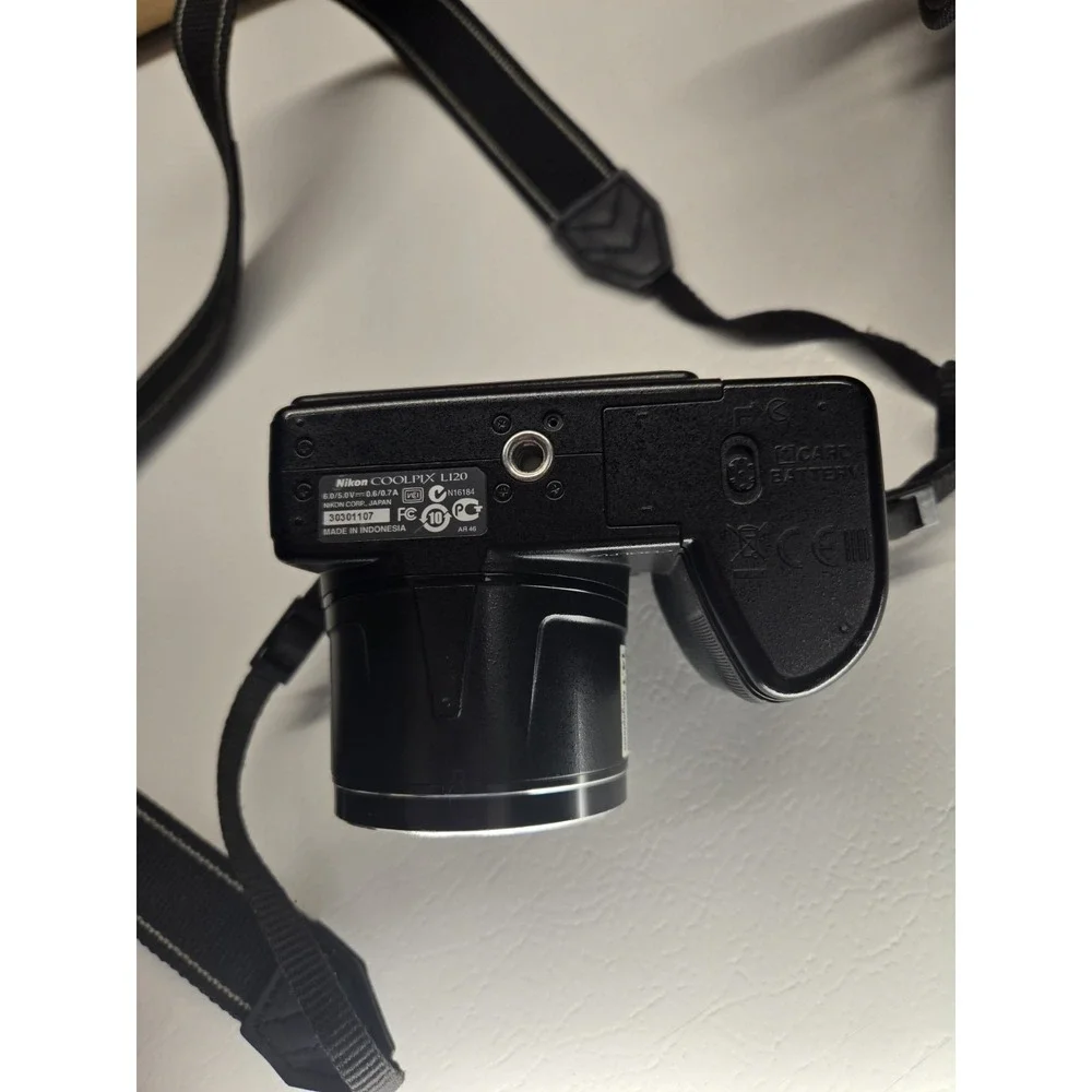 Nikon COOLPIX L120 14.1MP 21x Digital Camera Black With Strap & Case
